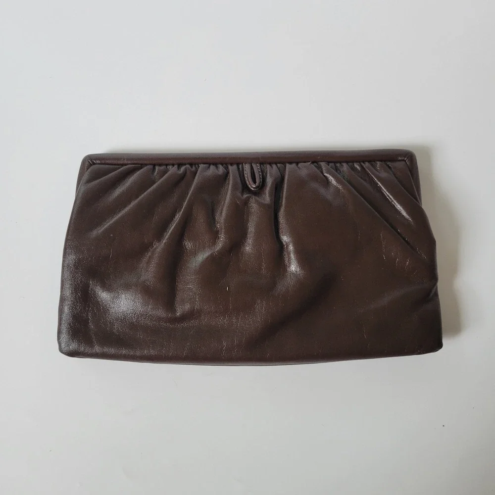 Vintage Leather Clutch Purse Shoulder Bag Brown Dark Academia Quiet Luxury Retro